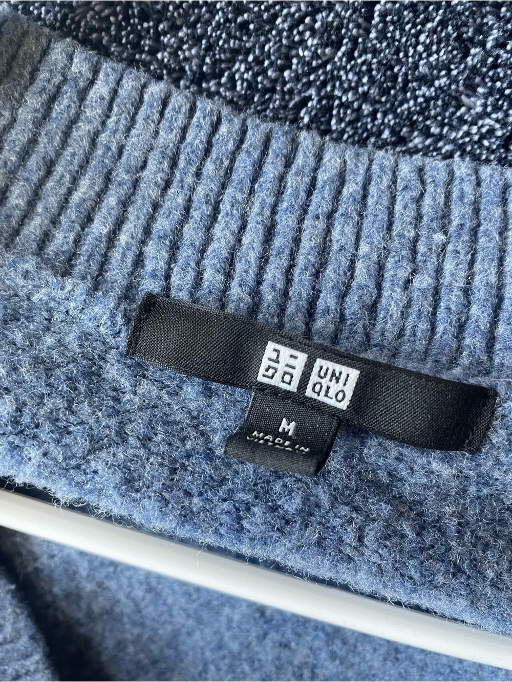 Uniqlo Blue Soufflé Short Cardigan - Picture 3 of 3
